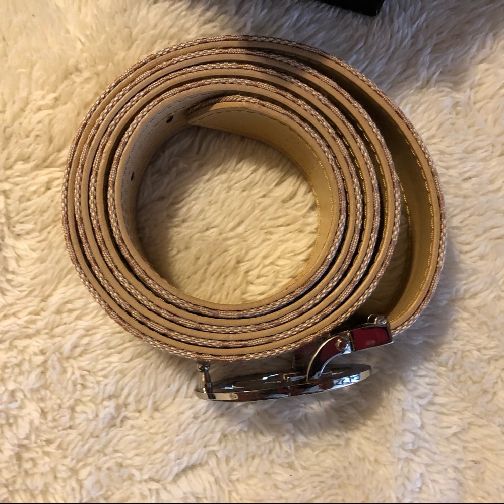 SOLD AUTHENTIC Gucci Belt Bought in ITALY - Picture 3 of 6